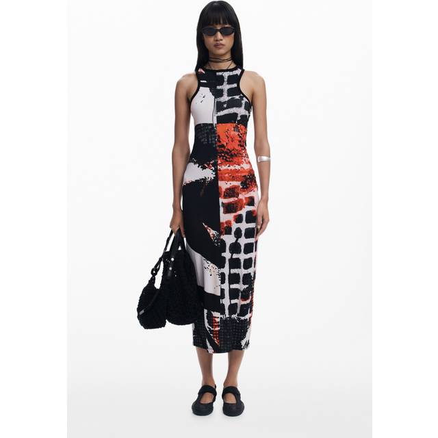 Fitted midi dress face