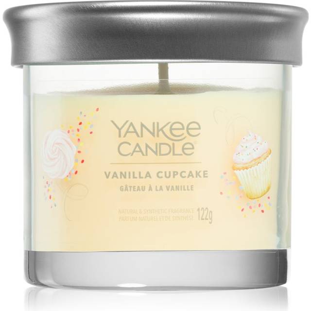 Vanilla Cupcake Yankee Candle, Yellow, 8.0 cm x 7.6cm | Sweet & Spicy (8.0 cm x 7.6cm)
