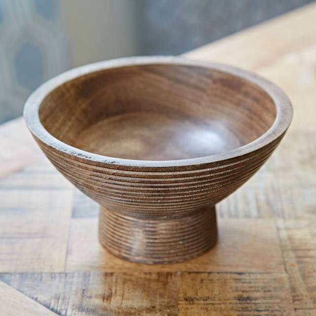 Raised Natural Mango Wood Bowl - Brown (10cm H X 21cm W X 21cm L)