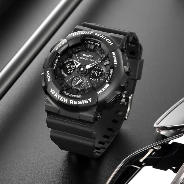 SKMEI Men s Watch Fashion Sports Wrist Watch Backlight 50M Water Resistant World Time Stopwatch white
