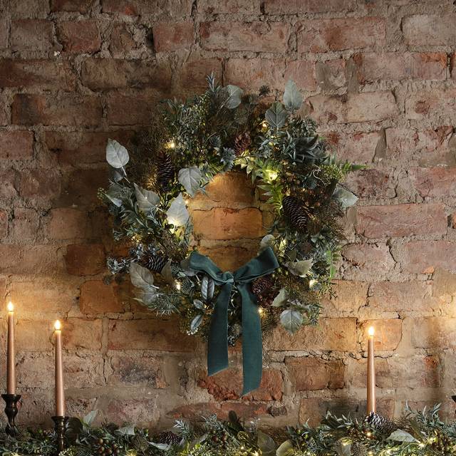 60cm Pre Lit Autumn-Winter Ribbon Wreath - Warm White