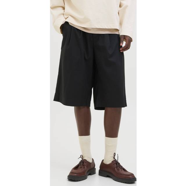 Wide Leg Fit Shorts
