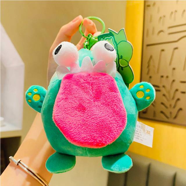 (Green) Plush Funny Bulging Eye Dragon Key Accessory For Backpacks And Gifts