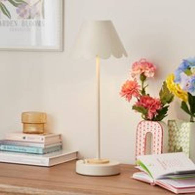 Remi Rechargeable Table Lamp - Natural