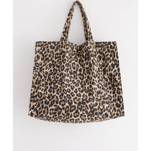 Shopper med leopardmönster