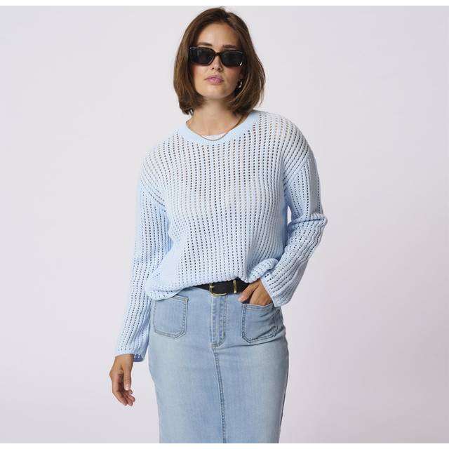 Solar Openwork Sweater - Nantucket Breeze - Danish brand KAFFE has been offering timeless collections adorned with feminine details since 1993. The label offers a range of versatile, minimalistic styles that look and feel great, making your daily edit stylish and effortless.