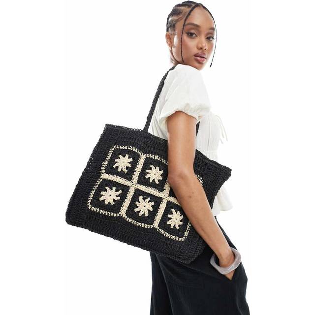 New Look Black Woven Flower Raffia-Look Tote Bag