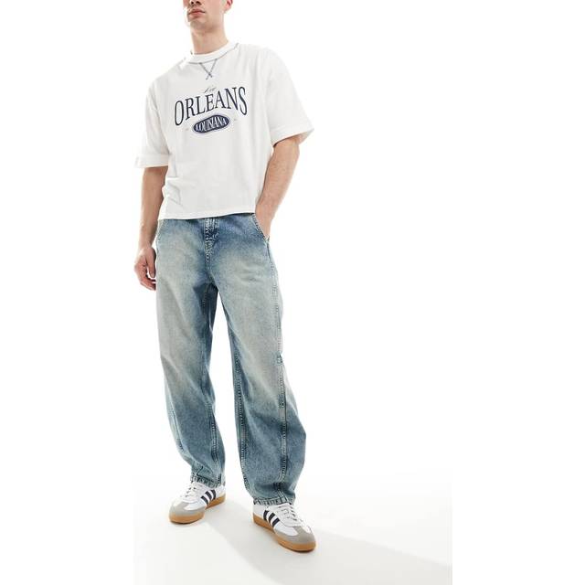 ASOS DESIGN – Ljusblå, tvättade jeans i oversize