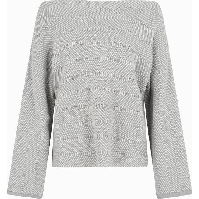 Wavy chevron motif boat neck jumper