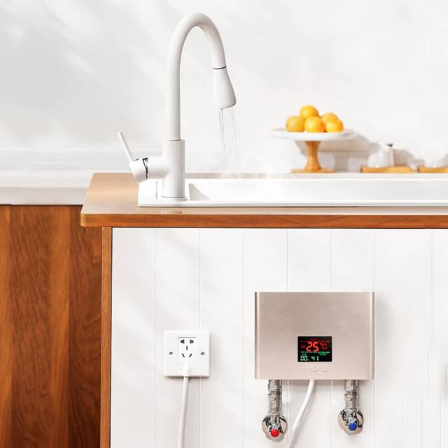 Instant Water Heater Tankless Mini Electric Water Heaters 3000W Rose Gold