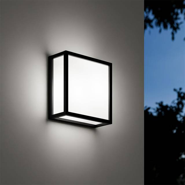 Matte Black Outdoor Sconce (23cm H X 23cm W X 10cm D)