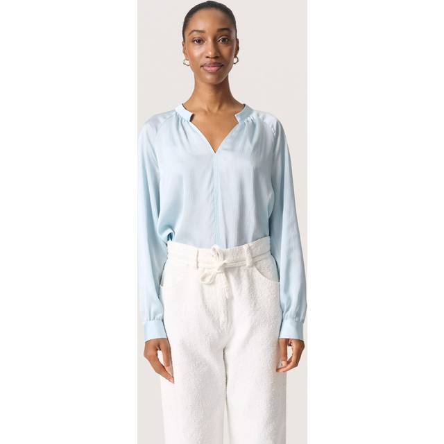 Soaked In Luxury Ioana Notch Neck Top, Nantucket Breeze
