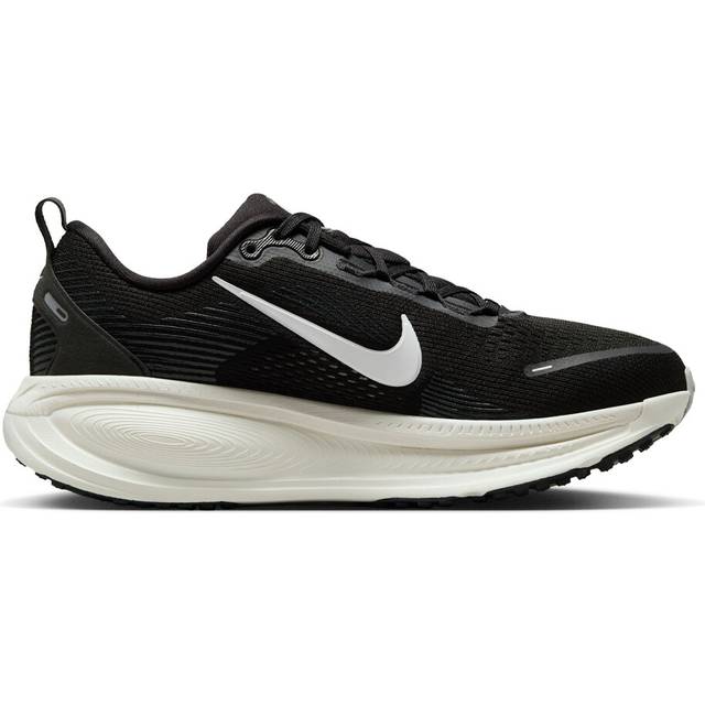 Nike Vomero 18 - Svart