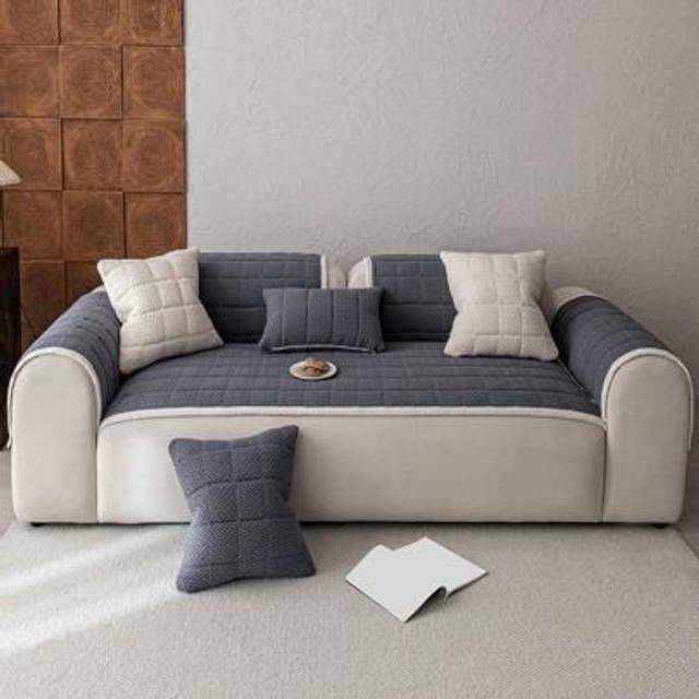 SHEIN 1PC Modern Simple Style Solid Color Sofa Cushion Skin-Friendly Fabric Thickened Sofa Cover Four Seasons General Anti-Slip Pet Anti-Dirty Sofa Cover Su