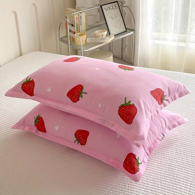 TEMU 2pcs Strawberry Love Print Pillowcase, 100% Polyester Brushed Fabric, Soft And Light Beige-friendly, Comfortable And Breathable, Suitable For Scenes, Machine Washable, Used In All Without Core