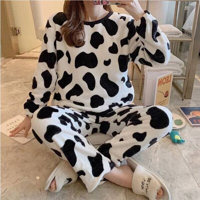(Cow white velvet, L) Ladies Fleece Pyjama Soft Warm Crew Neck Loungewear Nightwear Top Pants Set