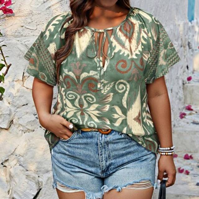 Weeklong Plus Size Women&#39;s Abstract Geometric Pattern Printed Woven Blouse Western Wear