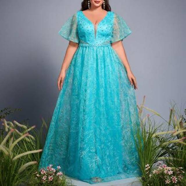 SHEIN Plus Size High-End V-Neck Embroidered Lace Long Sleeve Rhinestone Beading Evening Gown