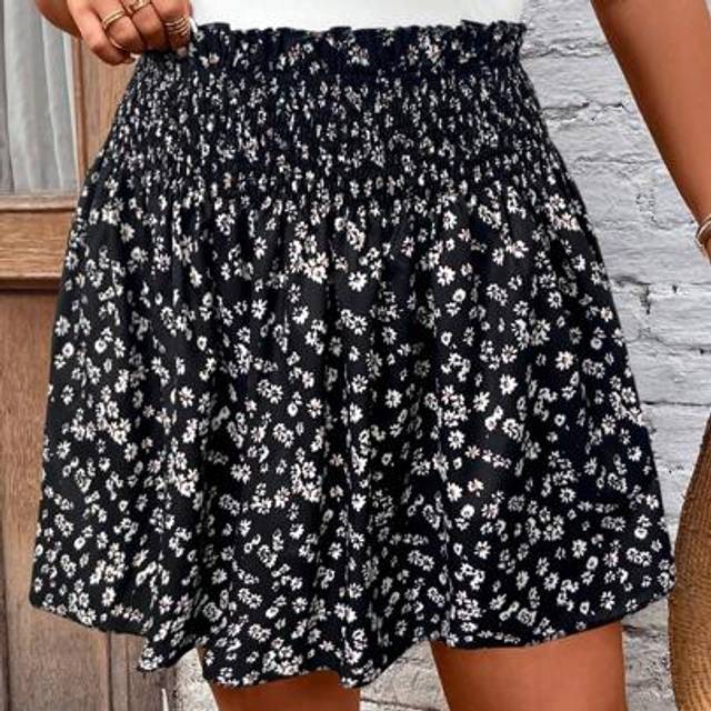 SHEIN Plus Size Ditsy Floral Minimalist Fashion Skirt, Suitable For Summer Boho Mother Day Vacation Relaxed Outfit