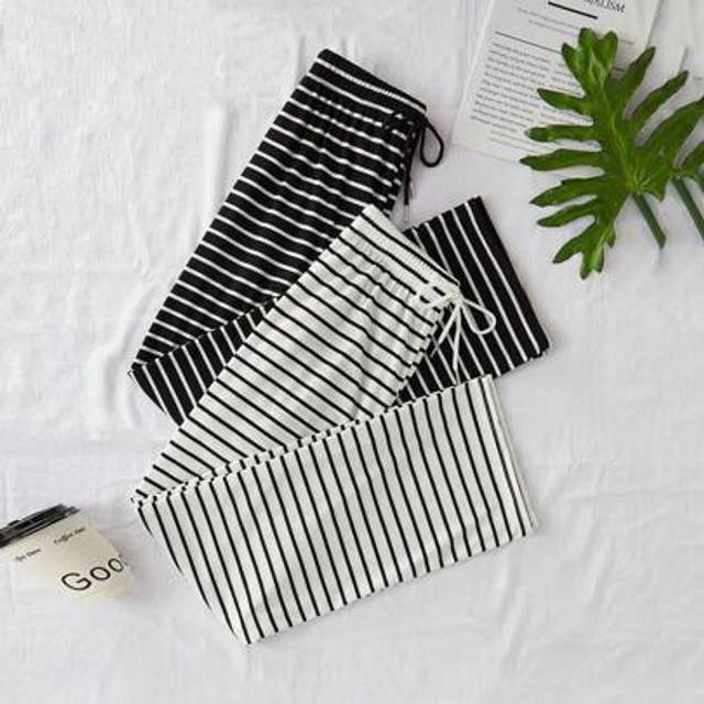 SHEIN 2pcs Women Casual Knit Striped Print Drawstring Waist Lounge Pants Set
