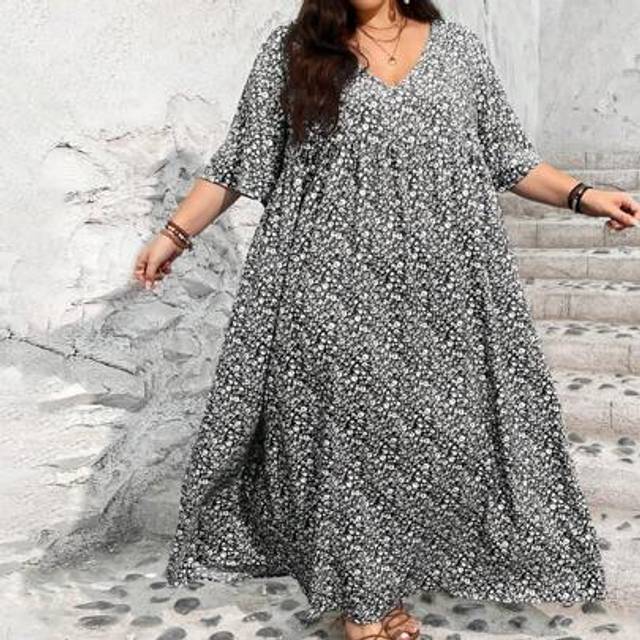 SHEIN Plus Size Women&#39;s Vacation Loose Ditsy Floral V-Neck Short Sleeve BabydollTeacher Dress,Beach Dress Sundress,Holiday Outfits Boho