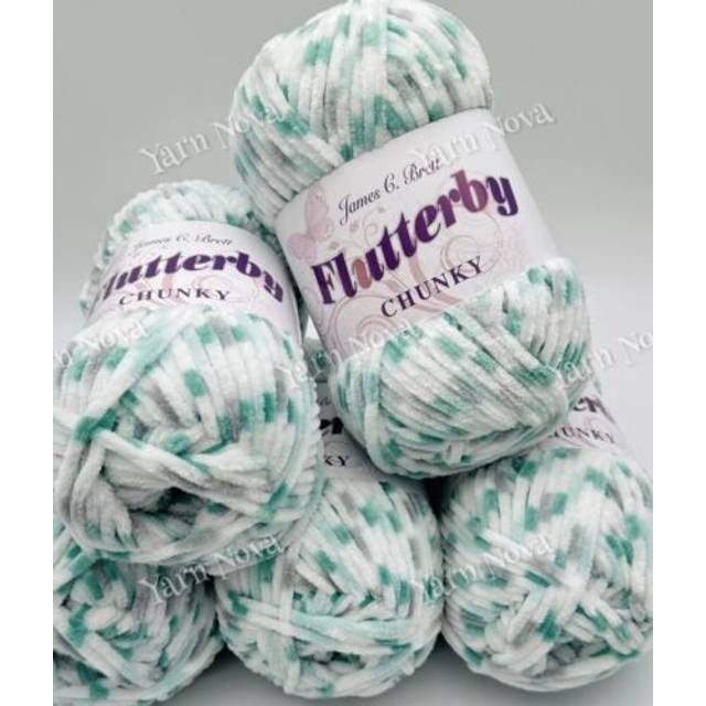 James C. Brett Flutterby Chunky - 41
