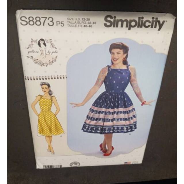 Simplicity Womens' Fit and Flare Dress Sewing Pattern, 8873