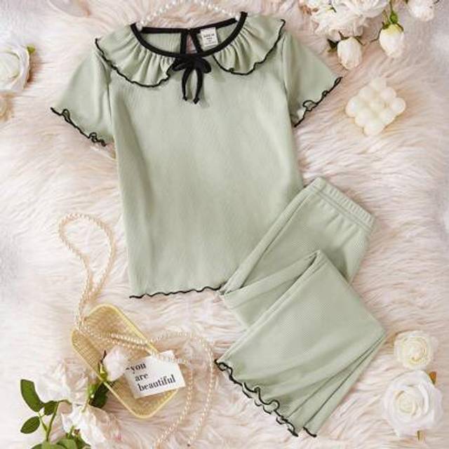 SHEIN 2pcs/Set Young Girl Mint Green Sweet & Cute Simple Short Sleeve Ruffled Collar Contrast Black Trim Leggings Knit Casual Loungewear Set Girls Dressy Pa