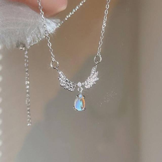 (as the picture) Kpop Fairy Zircon Wings Heart Crystal Pendant Necklace For Women Heart Clavicle Chain Choker Fashion Y2k Egirl Emo Jewelry Gifts