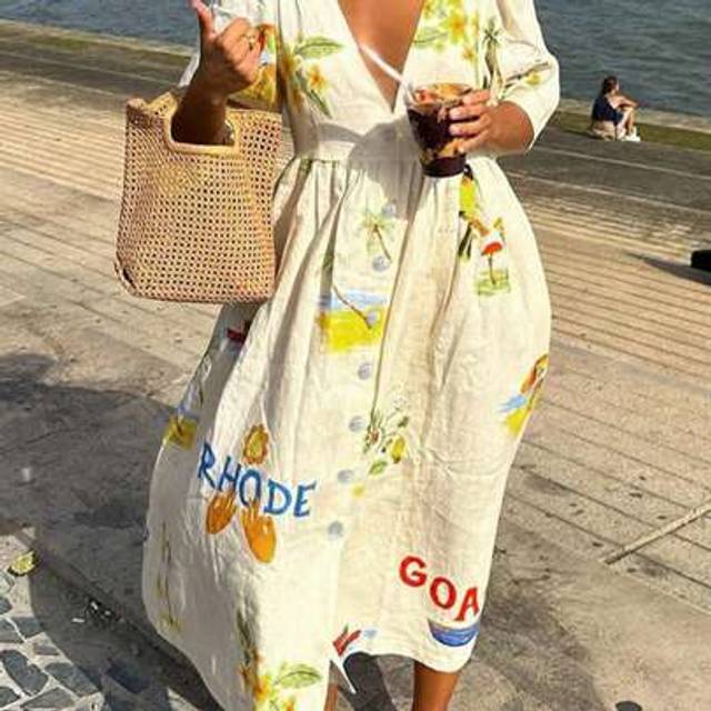 SHEIN Spring & Summer Plus Size Casual Dress, New Fashion French Style V-Neck Relaxed Dress, Printed With Letters, Cartoons, Animals, Suitable For Back To S