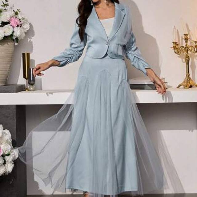 Modelyn Women 2-Piece Suit Set: Romantic Cropped Blazer With Mesh Insert Skirt, Spring/Summer