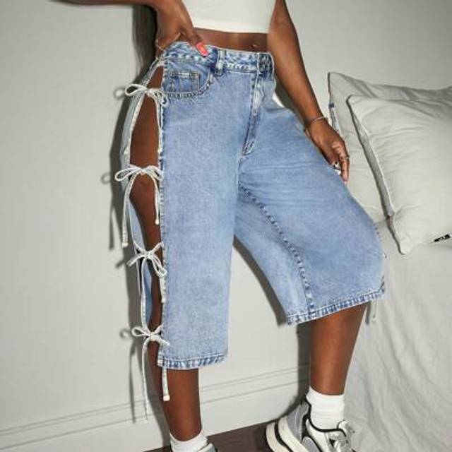 Slaydiva Casual Women&#39;s Denim Straight Leg Lace-Up Shorts