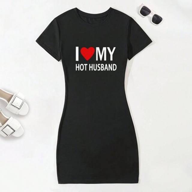 SHEIN Comfortable &#34;I Love My Hot Husband&#34; Slogan Print Casual Short-Sleeve Crew Neck Polyester Blend Knit Sleepshirt - All-Season T-Shirt Nightgown For Wome