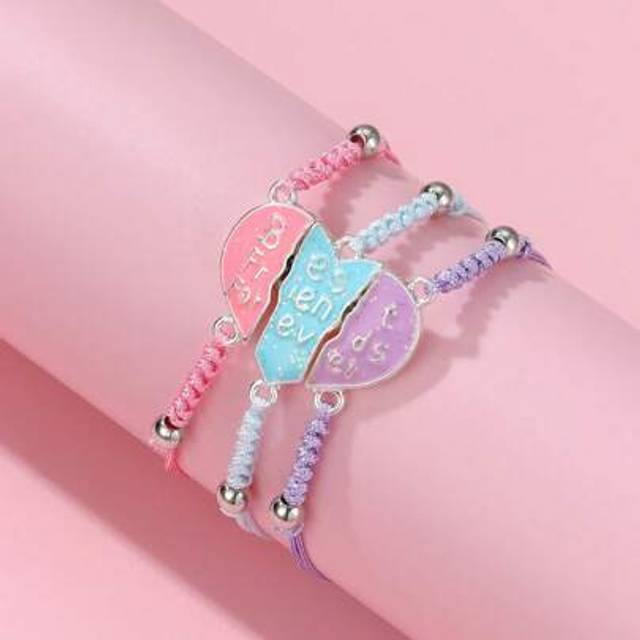SHEIN 3pcs/Set Girls Zinc Alloy Heart Shaped Magnetic Bracelet, Engraved With &#34;Best Friends Forever&#34; Letter, Suitable For Girls Daily Wear With Friends