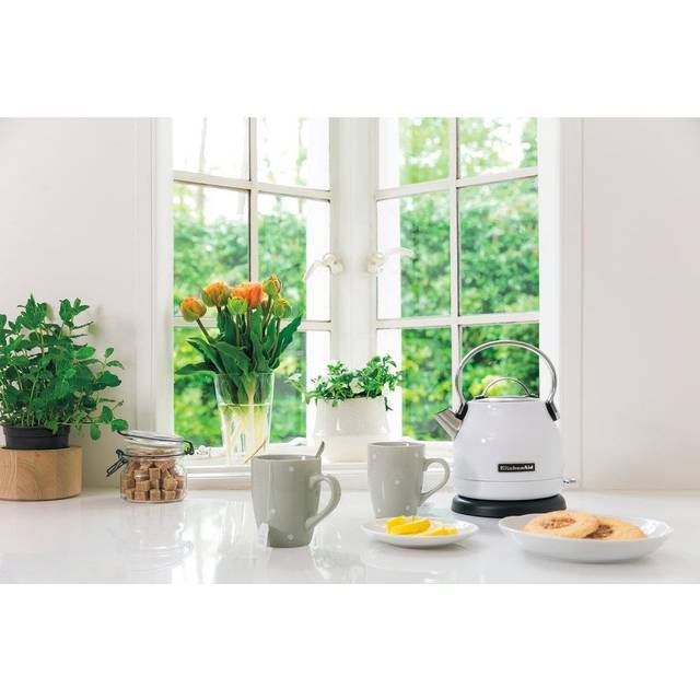 KitchenAid 5KEK1222EWH Classic Vattenkokare, Vit, 1,25 l