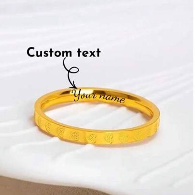 SHEIN 1 Piece Of Fashion Stainless Steel Simple Ring 18k Gold Yellow Couple Customized Text Ring For Men And Women&#39;s Daily Use, Holiday Date Gift