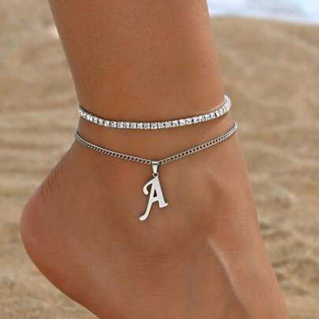 SHEIN 2pcs/Set Fashionable & Elegant Gold Plastic Rhinestone Elastic Anklet + Gold Stainless Steel 26 Alphabet Letter Pendant Anklet Set, Suitable For Gift