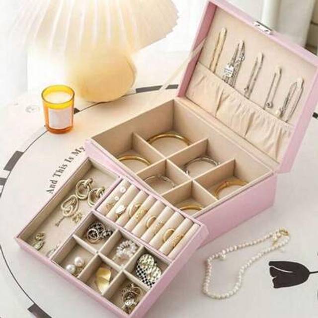 SHEIN 1pc Large Capacity Dual-Layer Jewelry Box, Dust-Proof And Moistureproof Desktop Organizer, Multifunctional Jewelry Box For Earrings, Necklaces, Rings,