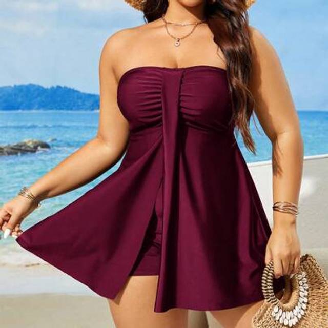 Slaydiva Plus Size Solid Color Bandeau Bikini Set With Swim Skirt