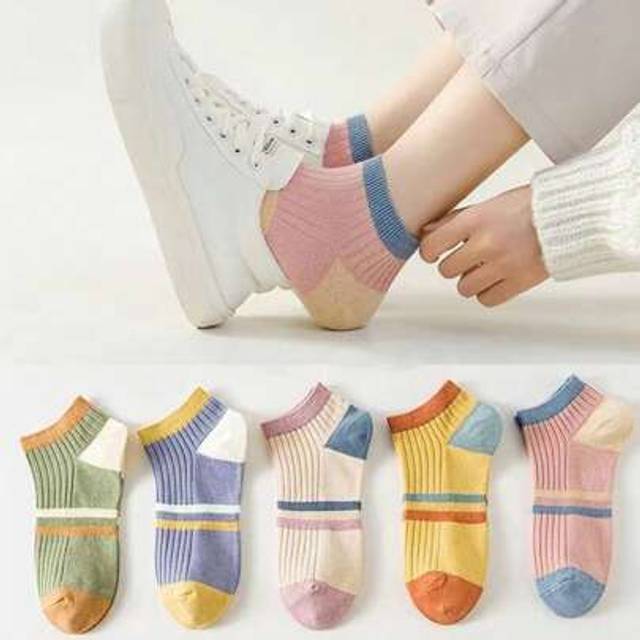 SHEIN 1/5/10 Pairs Women Colorful Striped Short Socks, Summer
