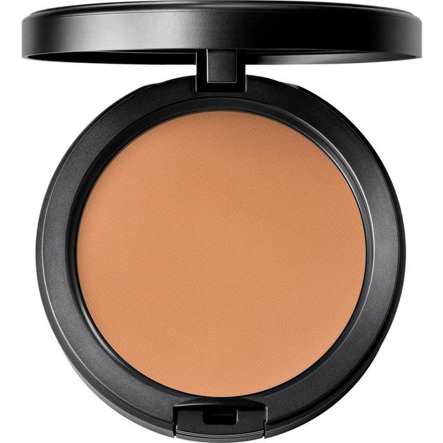 MAC Studio Fix Plus Powder Foundation - C5.5