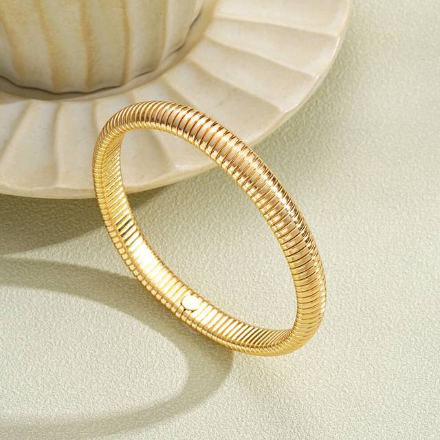 (AYA1) Vintage Gold Color Bangles for Women Chunky Stretch Thick Metal Wide Wristband Bracelets Set