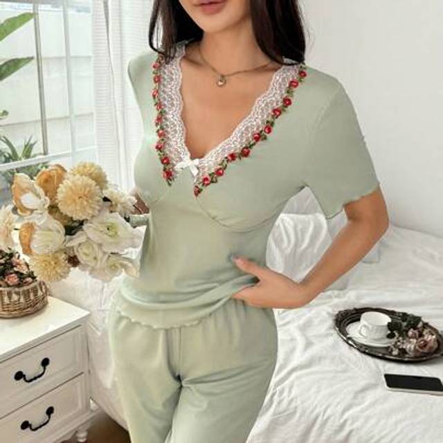 SHEIN Ladies Lace Patchwork V-Neck Floral Embroidered Decorated Short Sleeve & Pants Pajama Set