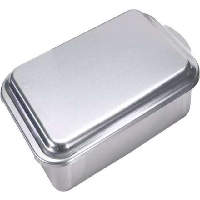 NordicWare  Covered Cake Pan - Pack of 4