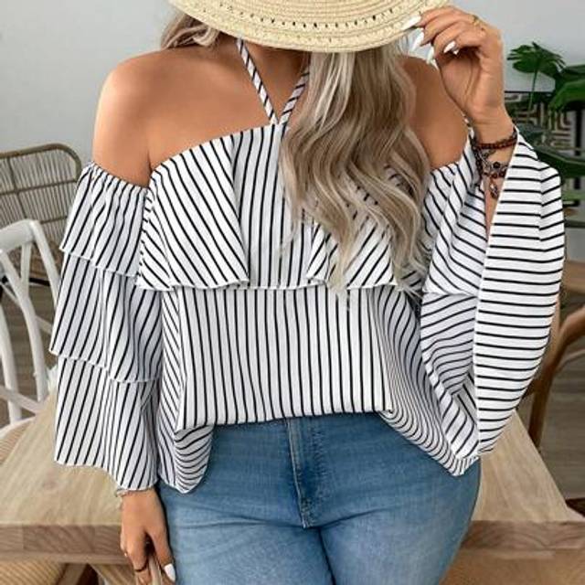SHEIN Plus Size Black & White Striped Casual Sleeveless Spaghetti Strap Tank Top, Slimming Design