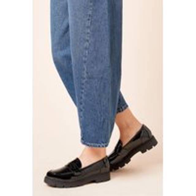 Womens Betsy Faux Leather Chunky Penny Loafers - True Black - 4