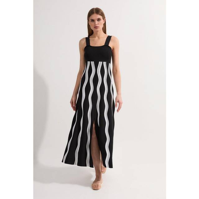 Contrast Wave Knit A-Line Knitted Strappy Dress - Mono