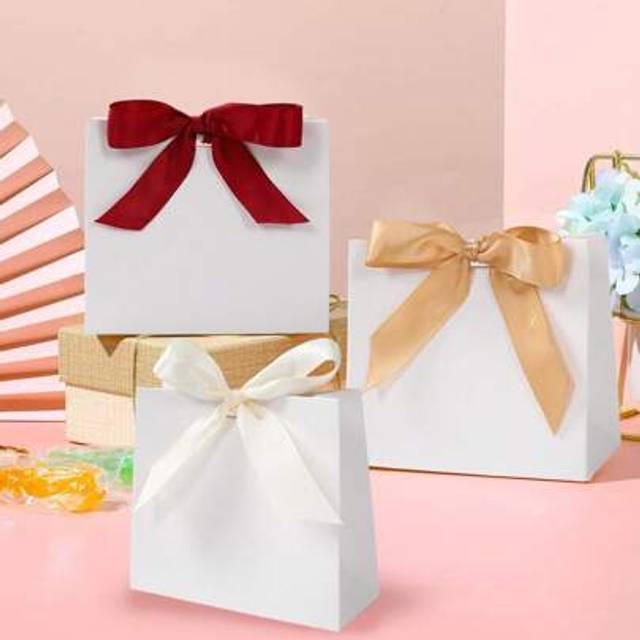 SHEIN 10Pcs Elegant Mini Gift Bags With Ribbon Bows,Simple Gift Box,DIY Assembly,Wedding Party Supplies,Wedding Souvenir,Wedding Desktop Centerpiece Decorat