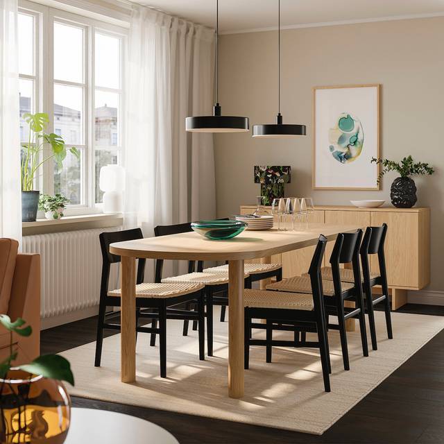 STOCKHOLM 2025 / SKANSNÄS bord och 6 stolar, ekfaner/svart bok, 230x90 cm