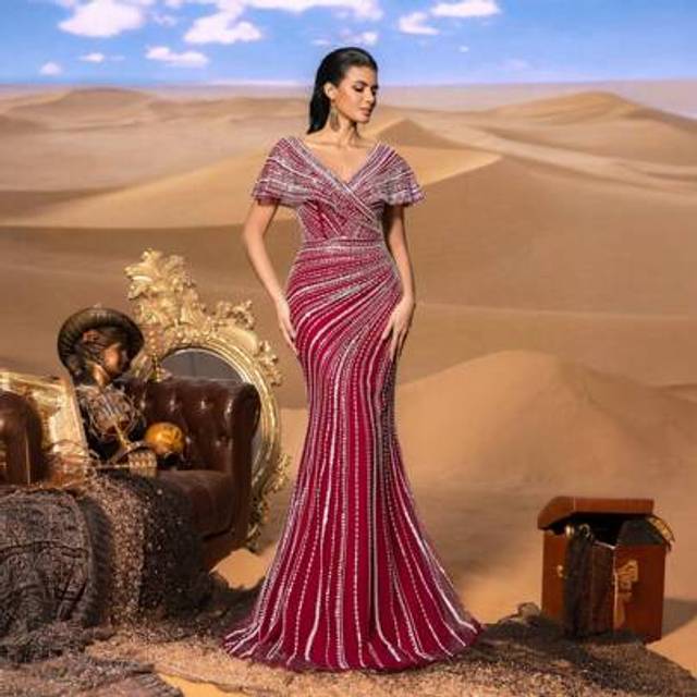 SHEIN Luxury Beaded V-Nck Mermaid Evening Gown With Sculpted Silhouette & Dramatic Train | Gala Dresses For Red Carpet Events, Formal Banquets, Luxury Weddi